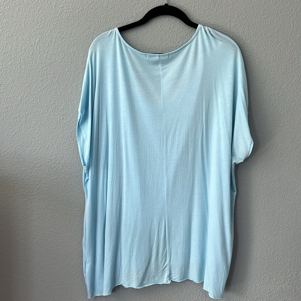 Sejour women’s 2X bat wing T-shirt, light blue, pretty fold detail on fr… - Picture 6 of 8